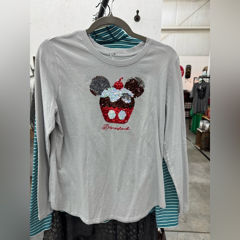 Disney Gray Long Sleeve Shirt